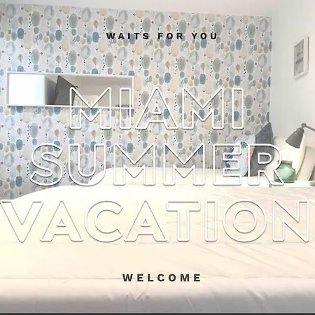 B04 7 Minutes From The Beach Midtown Miami Exterior photo