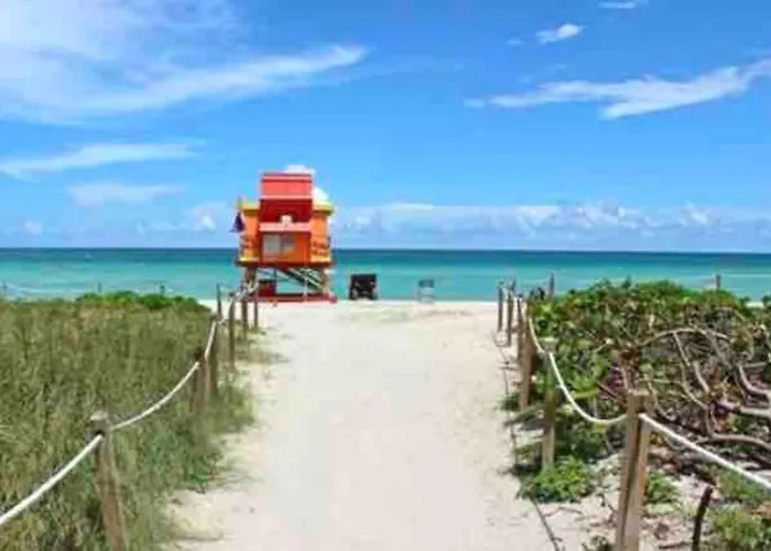 B04 7 Minutes From The Beach Midtown Miami
